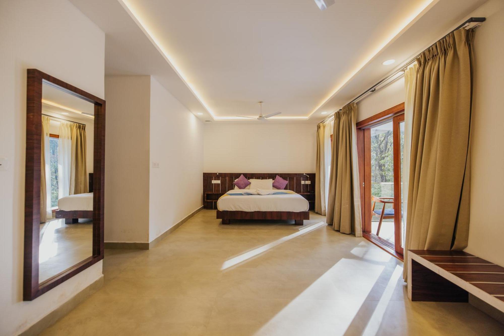 Elixir Woods Luxury Resort And Spa, Мунар Екстериор снимка