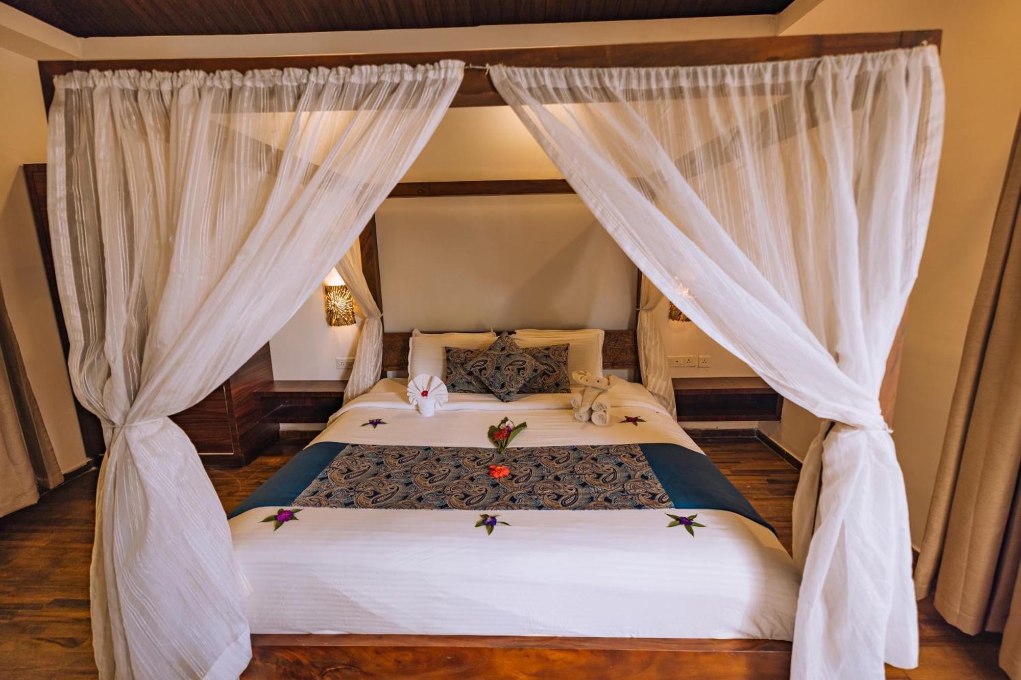 Elixir Woods Luxury Resort And Spa, Мунар Екстериор снимка